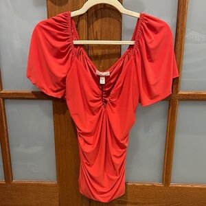 Chic Scarlet Women's Blouse​​​